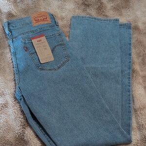 Levi's Women's Straight Leg Jeans in Soft Blue